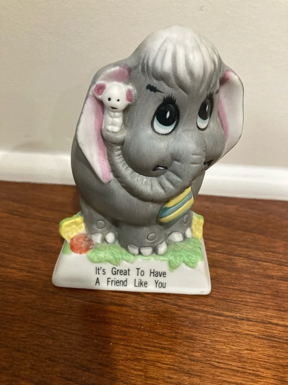 Vintage Gray Elephant Figurine Friendship Decor - 1979 Russ berries